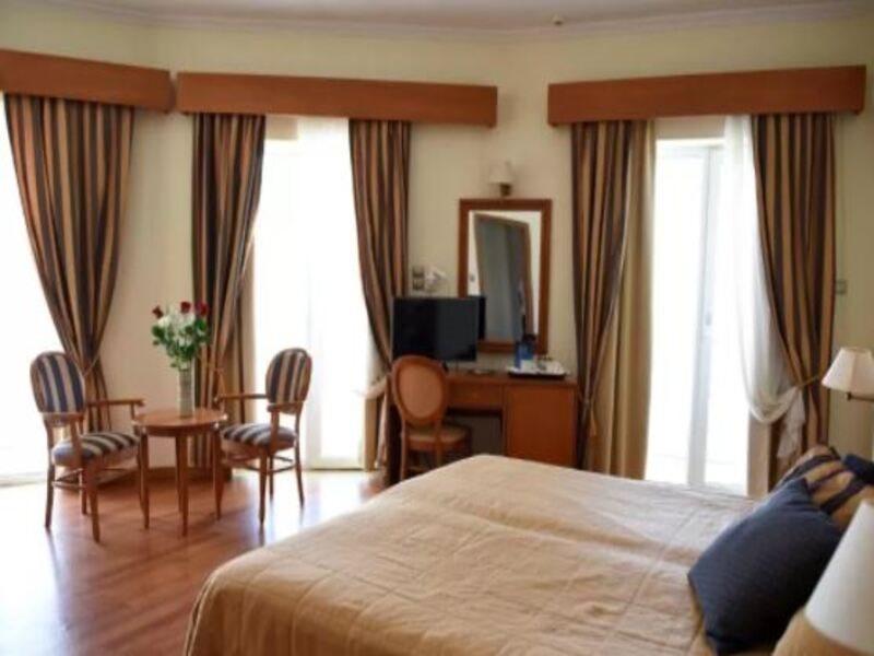 Blue Sea Hotel Митилини Экстерьер фото