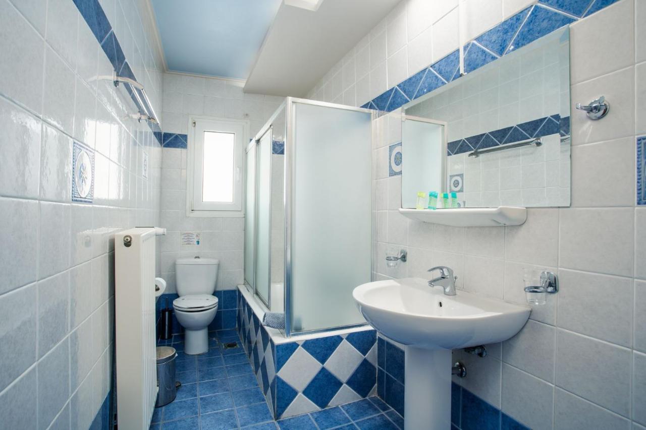 Blue Sea Hotel Митилини Экстерьер фото