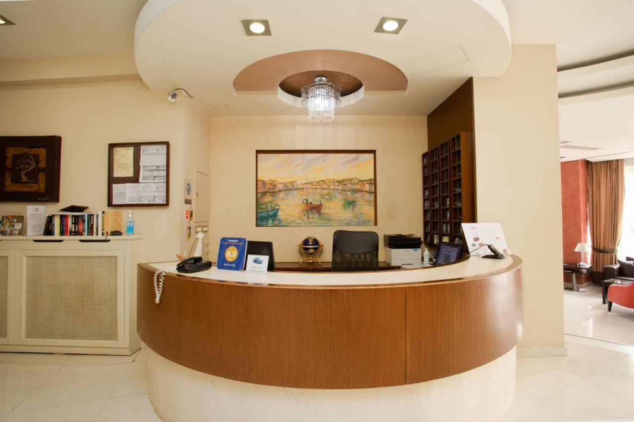 Blue Sea Hotel Митилини Экстерьер фото