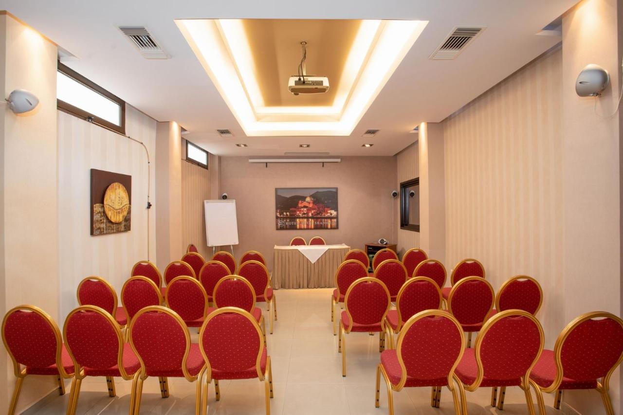 Blue Sea Hotel Митилини Экстерьер фото