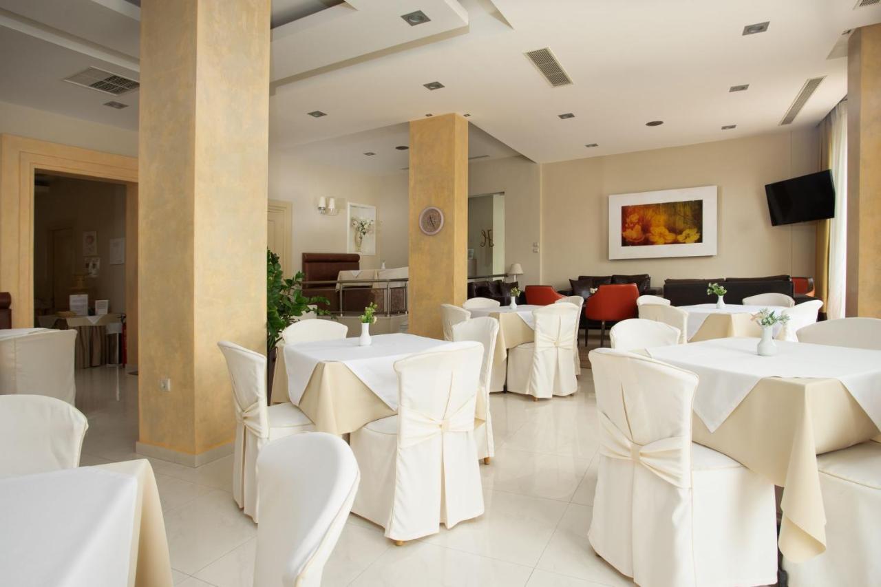 Blue Sea Hotel Митилини Экстерьер фото
