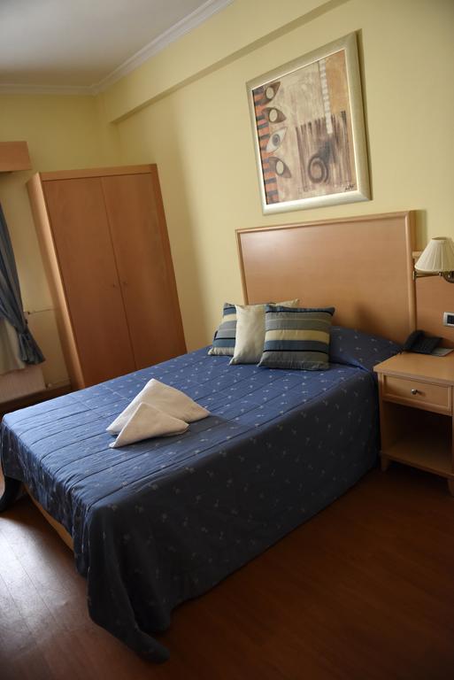 Blue Sea Hotel Митилини Экстерьер фото